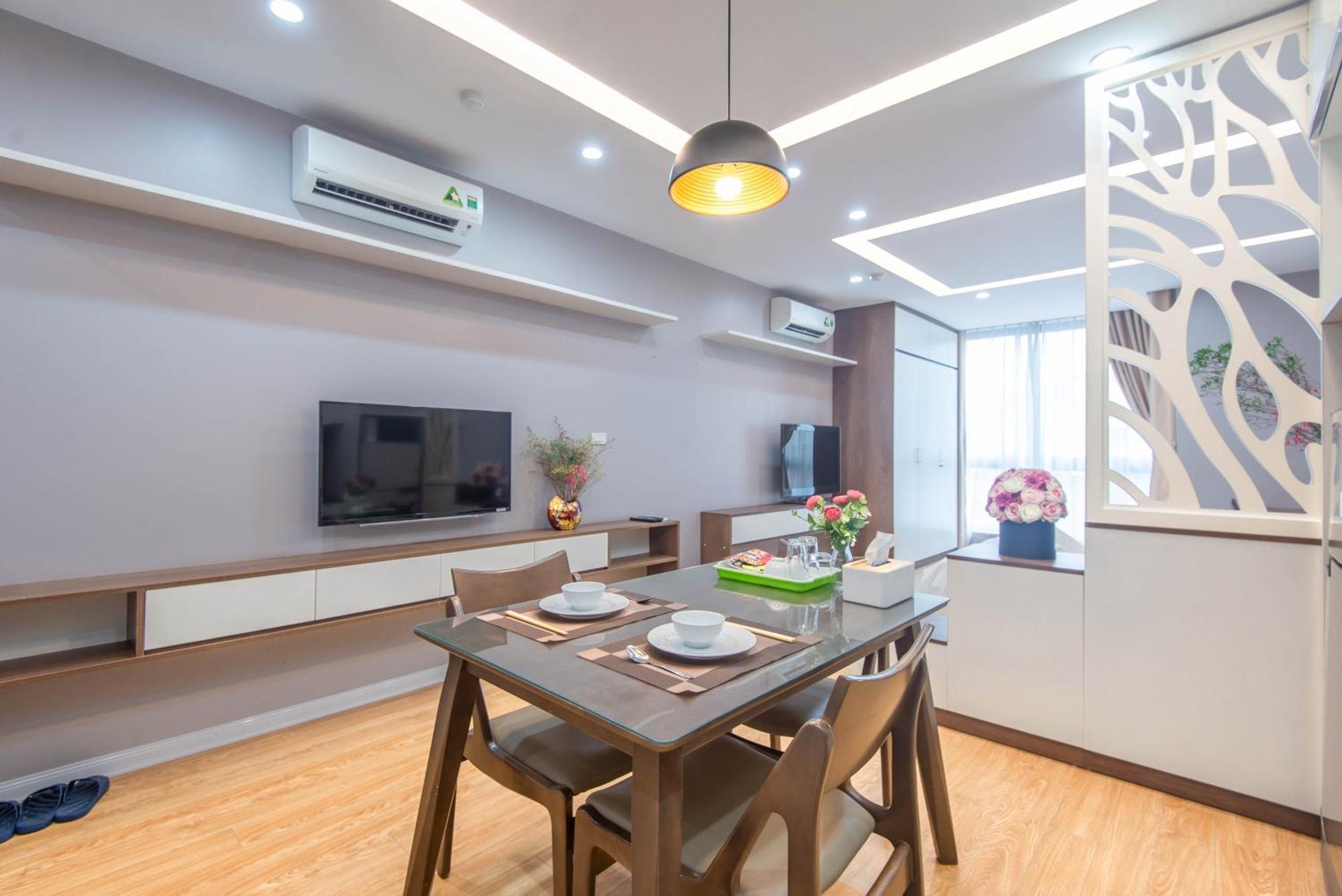 22Housing Linh Lang Hotel & Residence Hanoï Extérieur photo